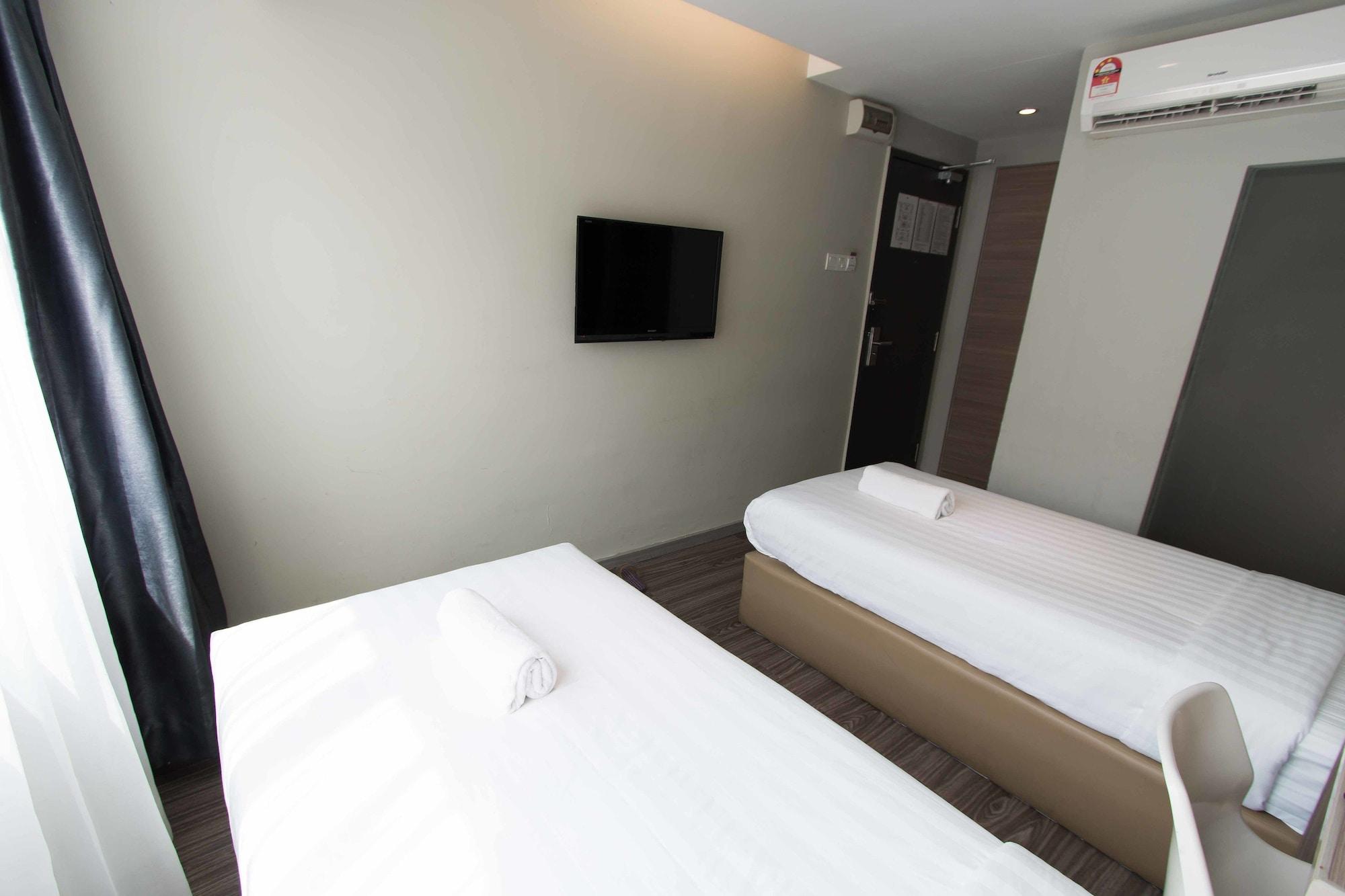Hotel 99 Ss2 Петалинг-Джая Экстерьер фото