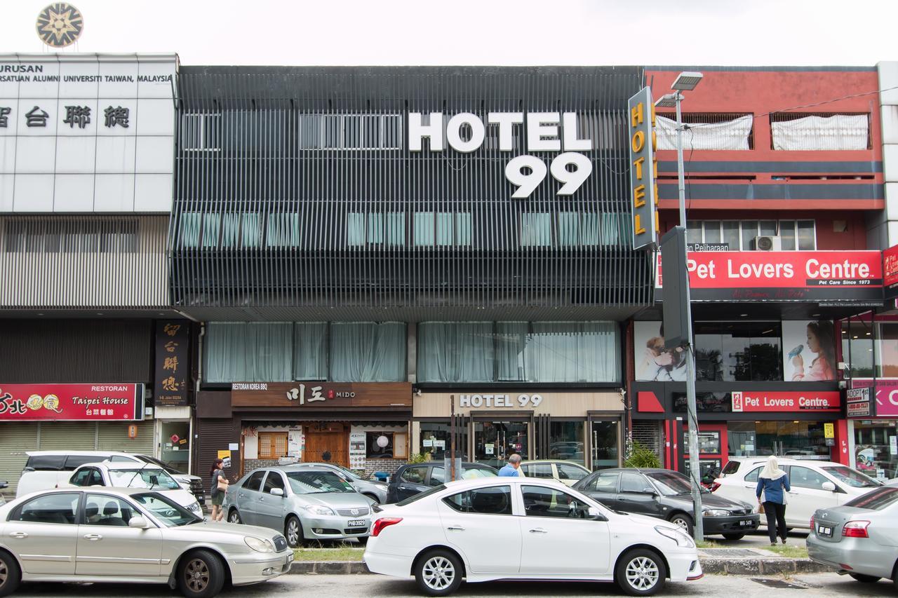 Hotel 99 Ss2 Петалинг-Джая Экстерьер фото